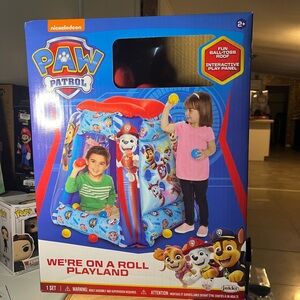 Nickelodeon Blue and Red Puzzle & Game Set
